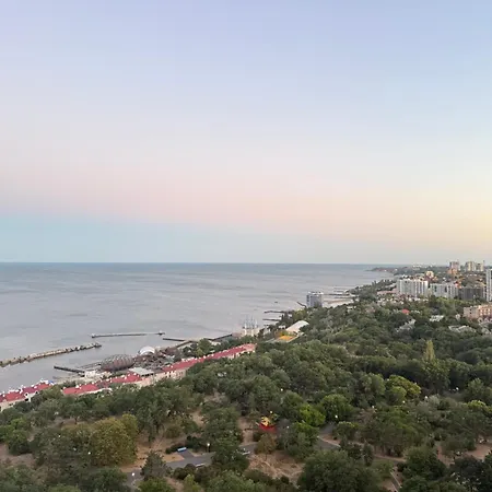 аркадия, терраса с видом на море Apartman Odessza