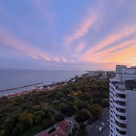 аркадия, терраса с видом на море Apartman Odessza